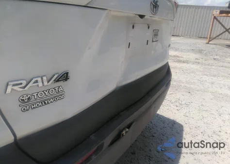 2021 Toyota Rav4 Xle z USA, uszkodzony, nr VIN 2T3W1RFV9MW151029